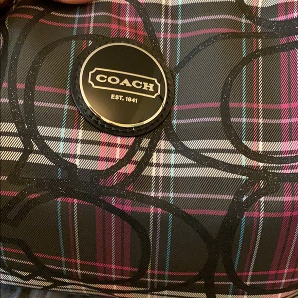 Authentic coach handbag - Picture 7 of 16